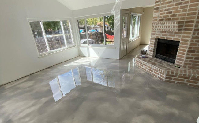 Gray metallic epoxy living room floor Houston